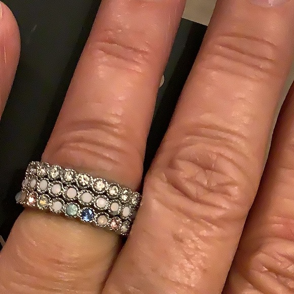 Lane Bryant rings set of 3 solid white and the other one is multicolor s… - Picture 4 of 10